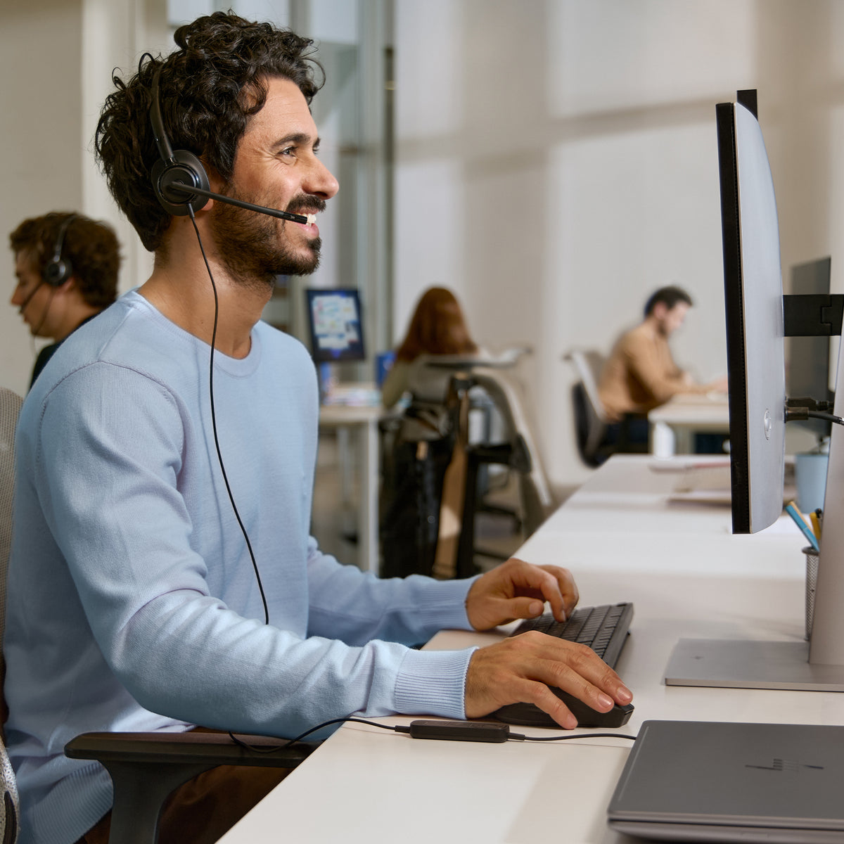HP Inc. HP POLY MISSION 425 STEREO USB/WIRED HEADSET CLASSIC